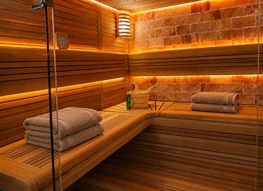 Luxury wellness house in the forest - 2