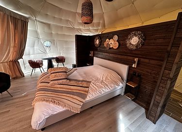 Glamping Dome mit privatem Whirlpool und Aussicht - 12