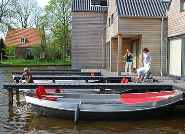 Stijlvol vakantiehuis aan het water - 3
