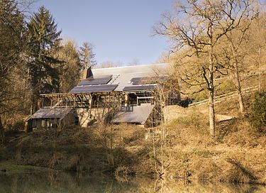 Maison forestière unique (55 pers) avec bar & bien-être