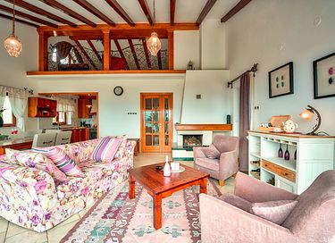 Villa met zoutwaterzwembad en zeezicht - 17