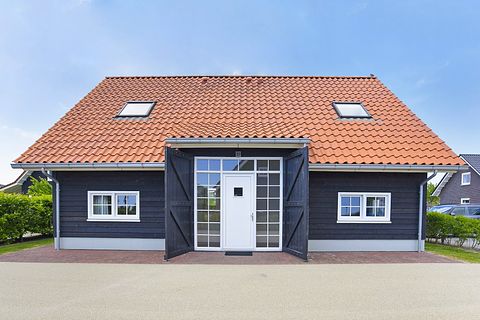 Detached group home close to the beach - 2
