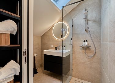 Enjoy the waterfront in luxury apartment (5p) - 20
