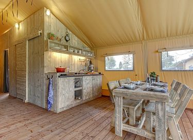 Nice glamping tent for 6 persons - 7