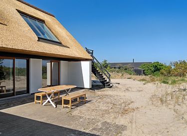 Casa vacanze con tetto di paglia e vista mare - 4