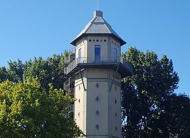 Slapen in een unieke watertoren - 15