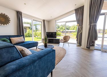 Logement de vacances au bord de l'eau dans un parc de vacances - 4