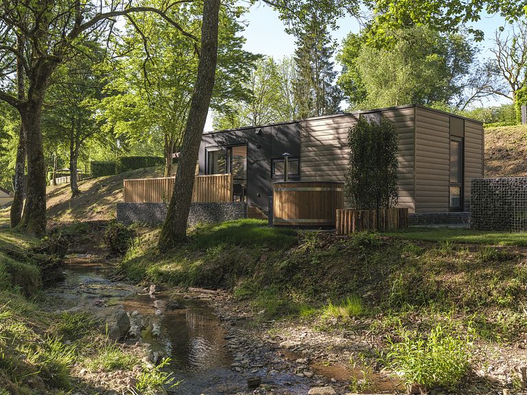 Logement de vacances pour 6 personnes avec bain à remous - 1