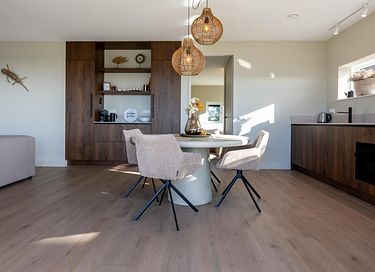 Spacious penthouse close to the sea - 6