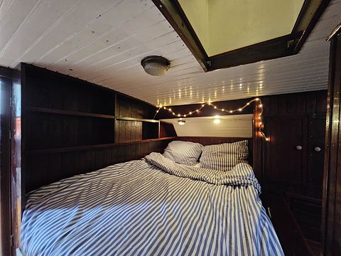 Overnacht op een 100 jaar oud schip - 4