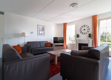 Luxury villa with whirlpool near the IJsselmeer - 6