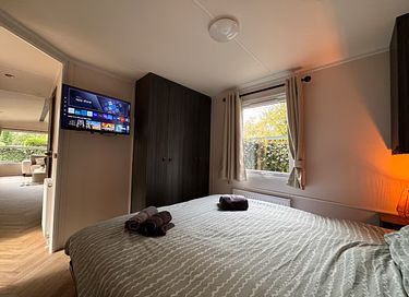 Chalet met jacuzzi in het bos - 12