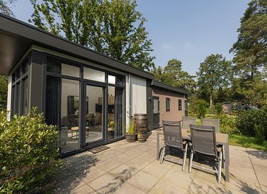 Tiny house op een vakantiepark op de Veluwe - 2