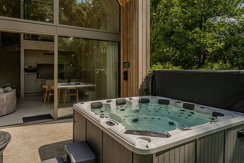 Nice holiday home (6p) with its own jacuzzi - 2