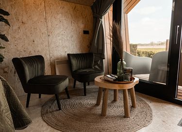 Luxury cottage with private hot tub - 6