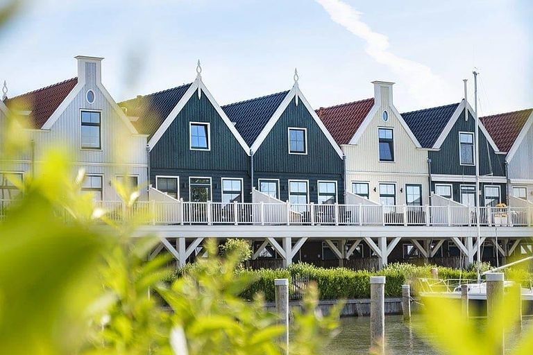 Appartement au bord de l'eau avec vue - 1