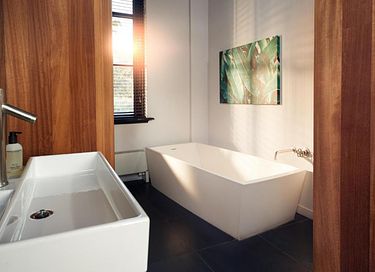 Huisje met design bad in oude buskruitfabriek - 2