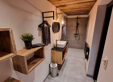 Tiny House mit Jacuzzi in den Ardennen - 11