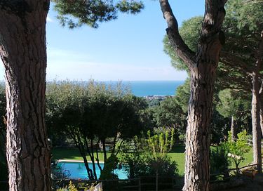 Natuurcabin aan kust Barcelona met zeezicht - 3