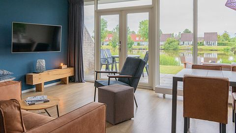 Waterfront holiday home in Groningen - 5