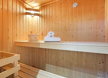 Logement de vacances avec piscine et sauna - 5