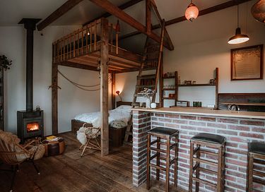 Vakantiehuisje met fenomenaal uitzicht  - 2