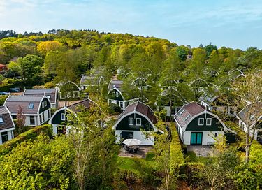 Holiday home for 4 persons close to the sea