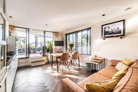 Unieke watervilla in Aalsmeer - 3