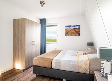 water villa with private jetty in Friesland - 11