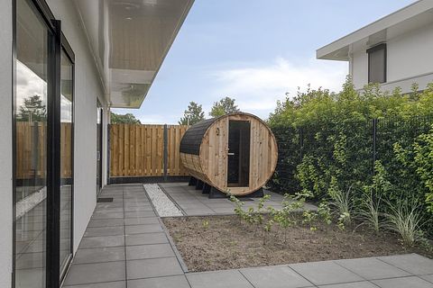 Luxe villa met sauna aan het water - 3