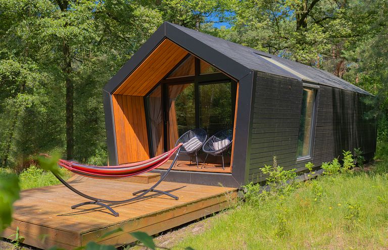 Duurzame design lodge met romantisch bad - 1