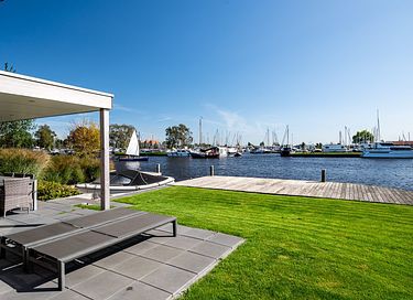 Geräumige Ferienwohnung für 8 Personen am Wasser - 14