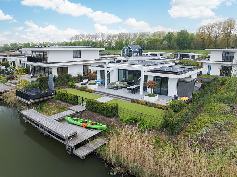 Vakantiehuis aan het water (hondvriendelijk) - 1