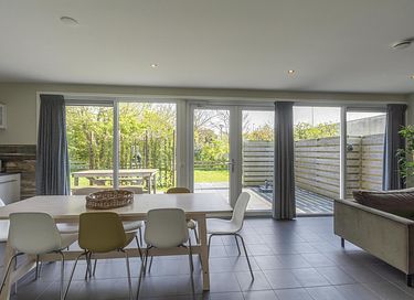 Logement de vacances avec jacuzzi intérieur au bord de la mer - 12