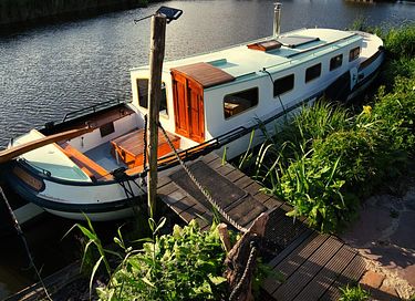 Expérience unique de sommeil sur l'eau à bord d'un bateau - 13