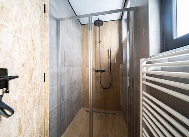 Modern holiday home near the water - 11