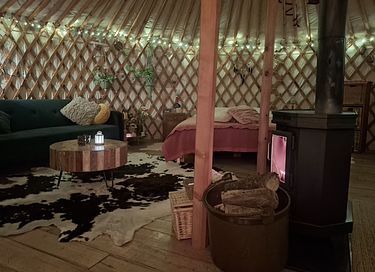 Overnachten in romantische yurt  - 26