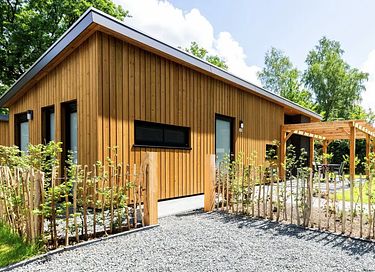 Luxe lodge met sauna (huisdieren toegestaan)