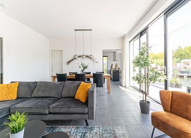 Pet-friendly villa for 6 people - 8