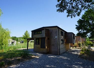 iny house dans le Flevoland au bord d'un lac - 3