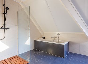 Appartement met sauna, ligbad en dakterras - 25