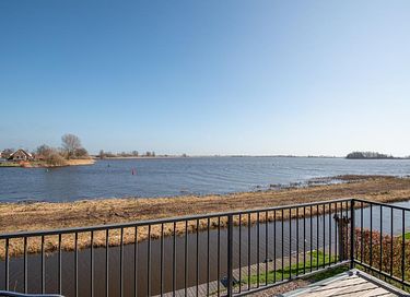 Detached house with panoramic views - 32