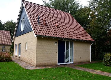 Holiday home Drenthe with sauna - 3