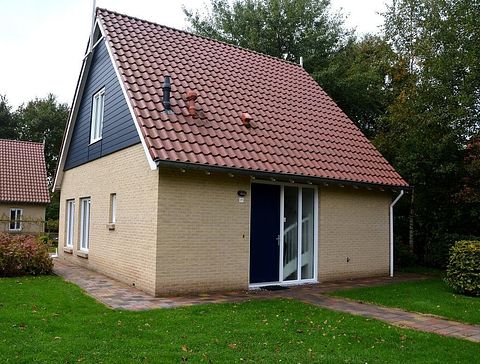 Holiday home Drenthe with sauna - 3