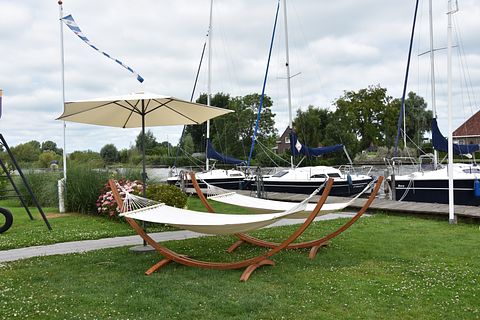 Hébergement de groupe au bord de l'eau avec jacuzzi - 3