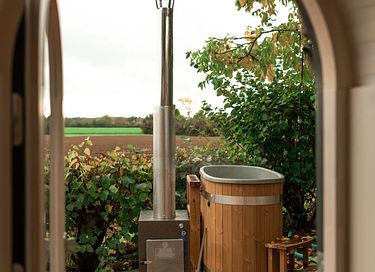 Tiny house with hot tub and a beautiful view - 6
