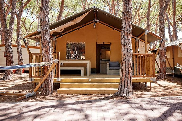 Leuke tent aan de Italiaanse kust op Sardinië - 1