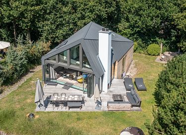 Haus auf Texel mit Whirlpool und Außendusche