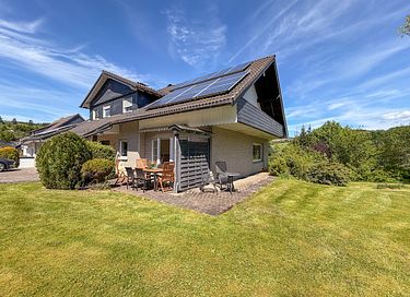 Geräumige Ferienwohnung (12 Personen) in der Nähe von Winterberg