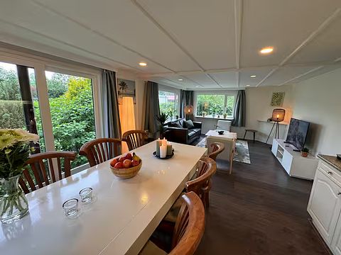 Chalet avec un grand jardin dans un parc aux multiples attraits - 5